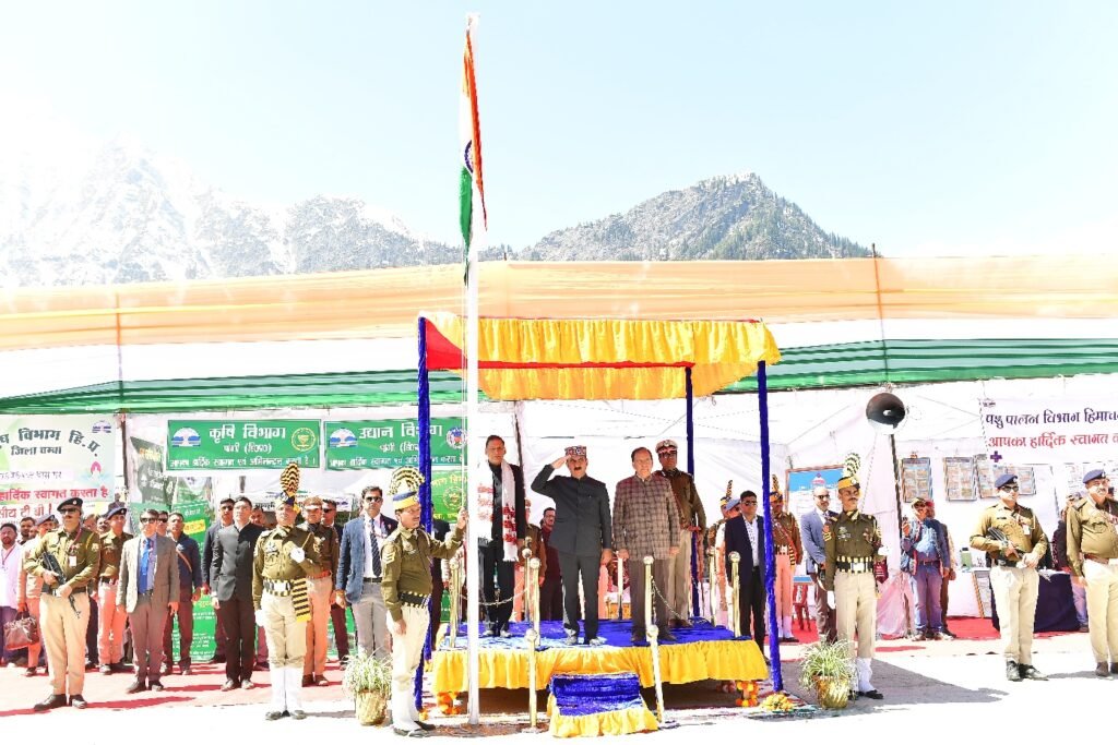 Himachal News Today - पांगी की महिलाओं को सौगात: एक साथ मिलेंगी 1500 रुपए की तीन किस्तें 1 Himachal News Today - CM Sukhvinder Singh Sukhu in Pangi