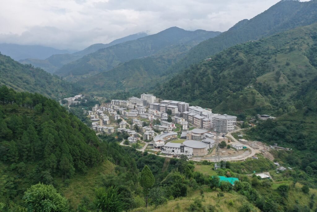 हिमाचल आएंगी राष्ट्रपति द्रौपदी मुर्मू, आईआईटी मंडी और रोहतांग टनल का करेंगी दौरा 1 IIT Mandi Campus