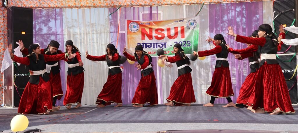 युवाओं को नशे से दूर रखना देश और प्रदेश के विकास के लिए जरूरी: डॉ. शांडिल 1 agaz 2025 solan drug free youth shandil2