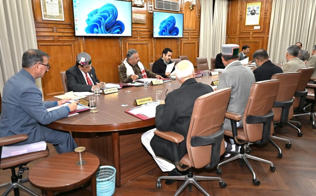 हिमाचल कैबिनेट के बड़े फैसले: आपदा राहत बढ़ी, 1000 नई भर्तियां, शिक्षा और सड़क सुरक्षा में सुधार के निर्देश 2 himachal-cabinet-decisions-24nov2025
