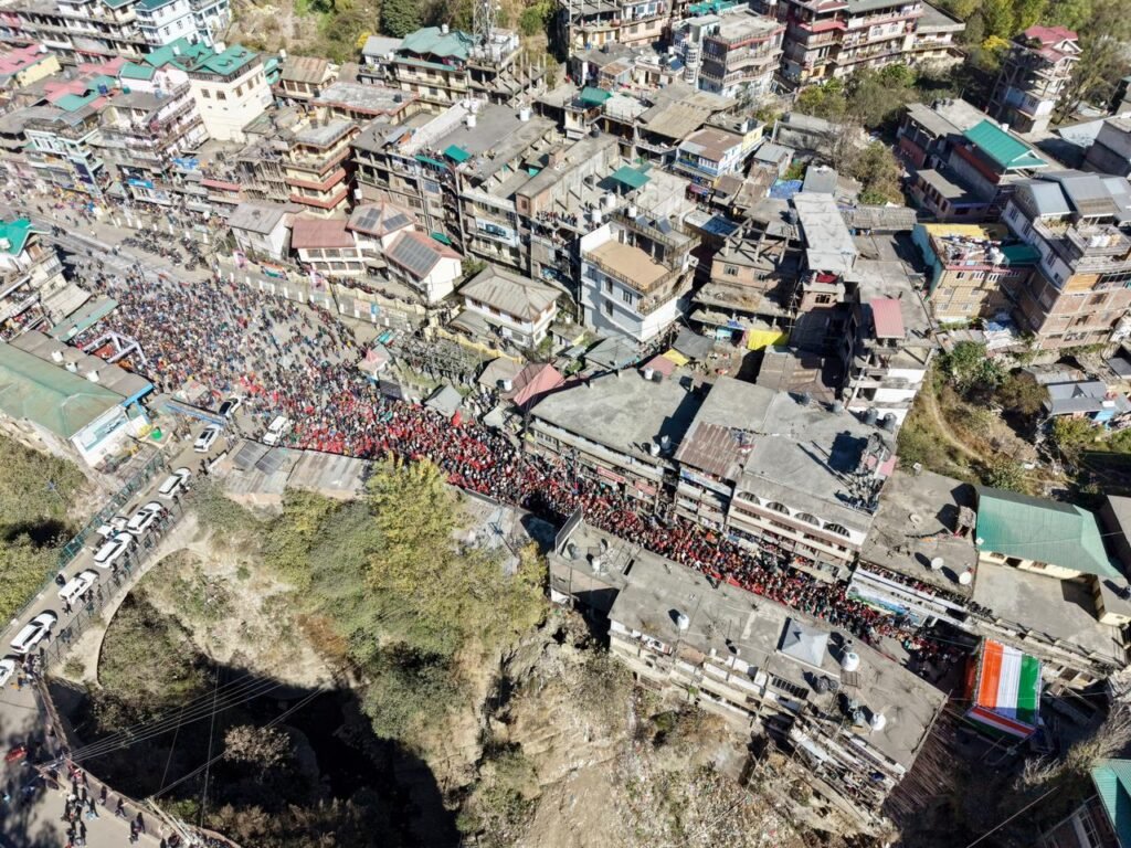 rohru statue inauguration sandour bridge virbhadra singh13