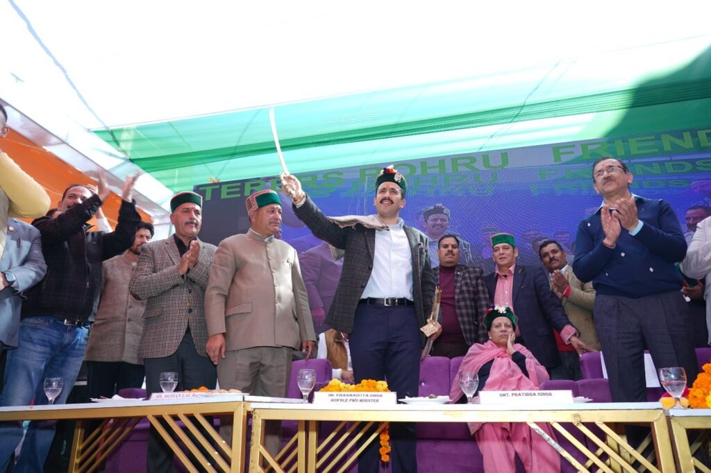 rohru statue inauguration sandour bridge virbhadra singh5